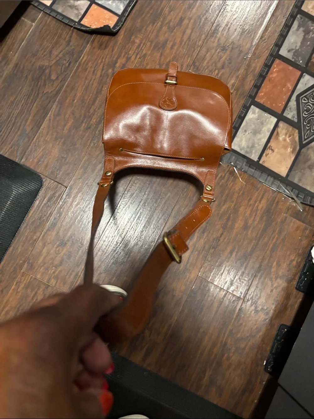 Patricia Nash Cog Brown Leather shoulder /crossbody Suede Interior bag- unisex